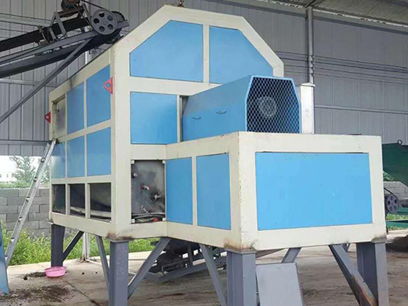  牲畜粪便发酵罐